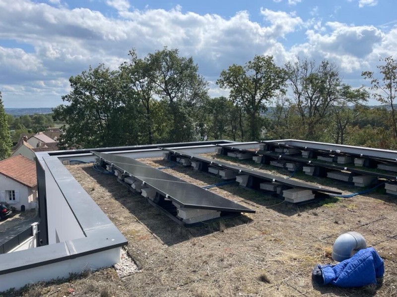Installation de panneaux solaires photovoltaïques 6kw à Orgeval